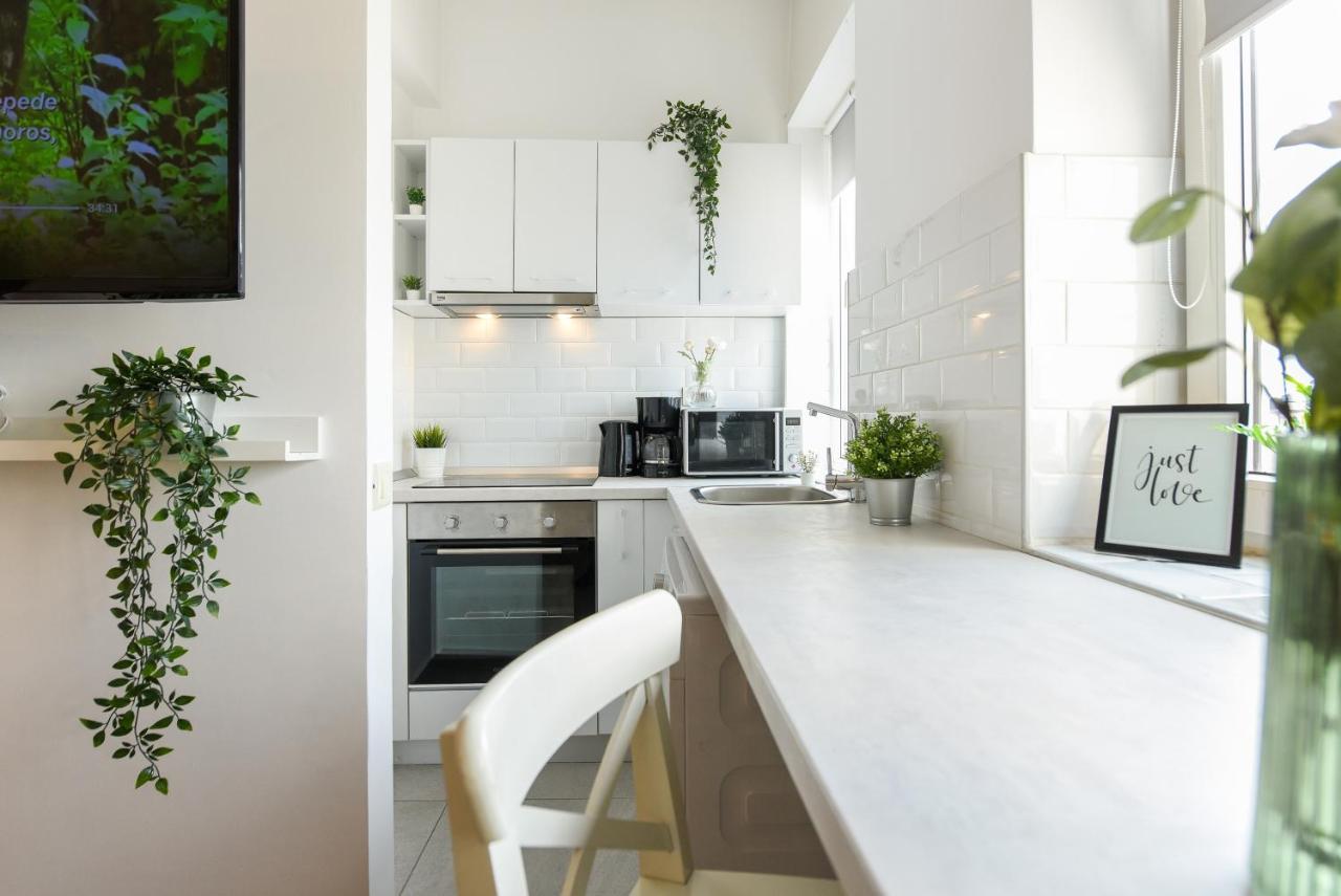 Read All About It - Stylish Central Studio Bucureşti Exterior foto